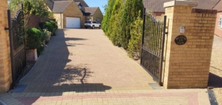 Lincs Driveway Cleaning